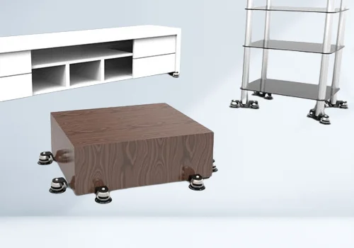Townshend Seismic Corners onder een meubel en een rack