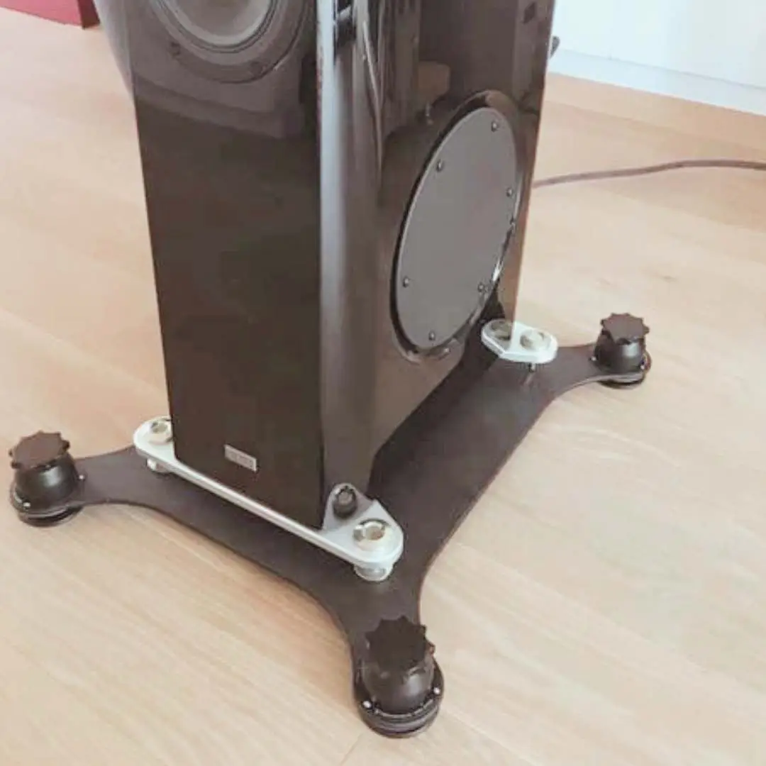 Detail van een Townshend Seismic Podium met Load Cells